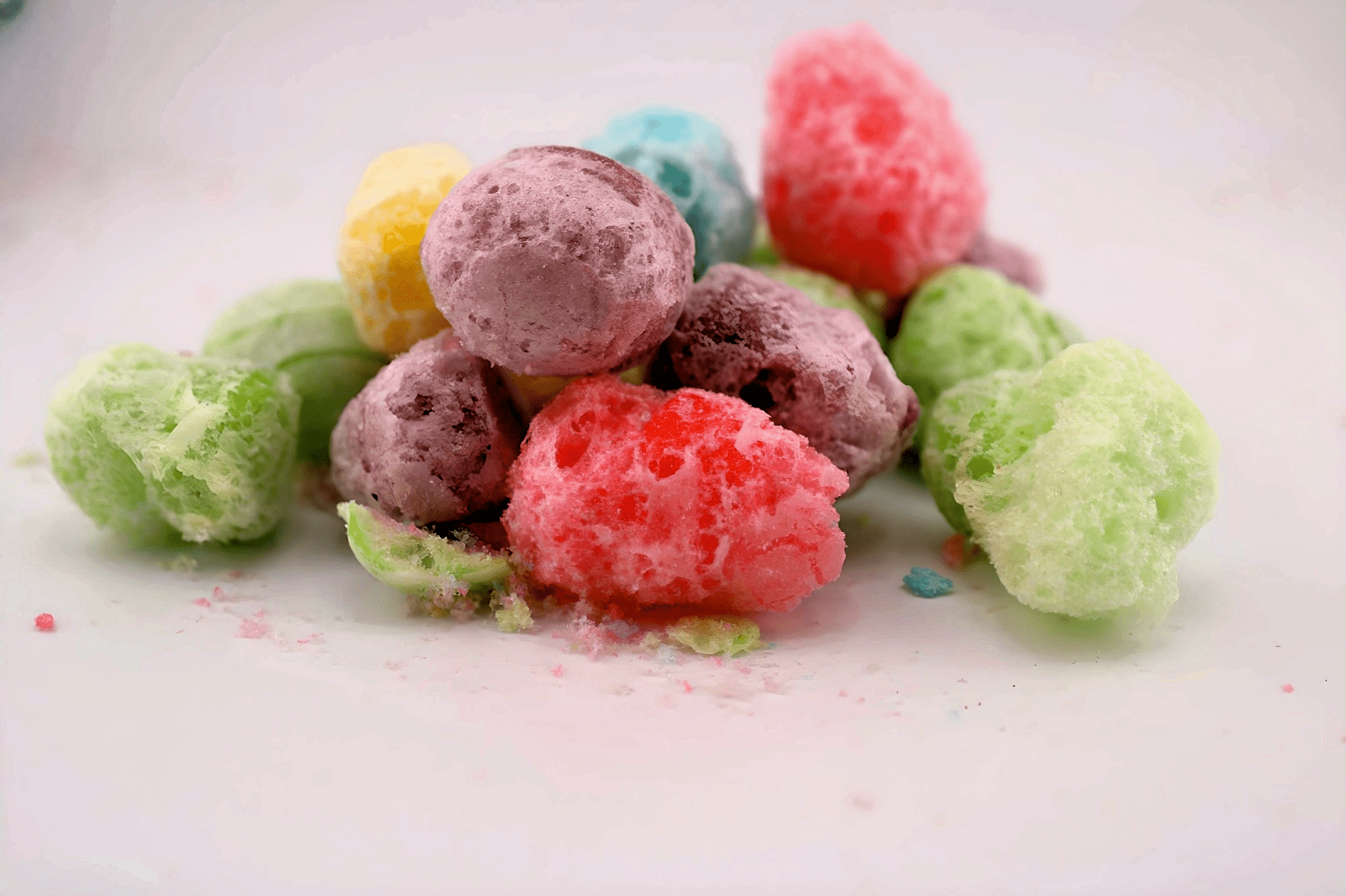 Planet Xpress Freeze Dried Orbit Bombs – Crunchy, Explosive Flavor Candy – Space - Themed Freeze - Dried Snack – Lightweight, No Refrigeration Needed – Fun, Fruity Treat for Candy Lovers - Simply Everyday Products